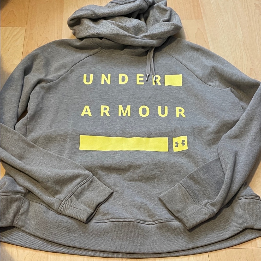 Under Armour Gray Crewneck Sweatshirt with Yellow Logo